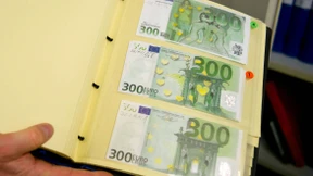 Selbst die 300-Euro-Note findet Abnehmer