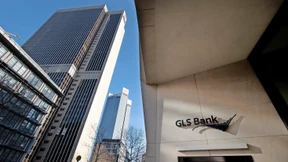 Wie traditionell grüne Finanzinstitute mit der neuen Konkurrenz umgehen