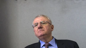 Serbien liefert Extremisten Seselj nicht aus