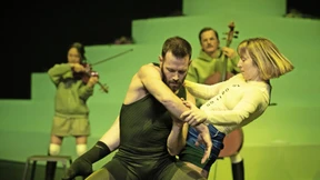 Pure pygmalionhafte Körperenergie