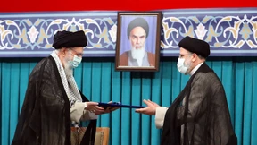 Ultrakonservativer Raisi als neuer Präsident vereidigt