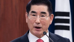 Ehemaliger Verteidigungsminister wegen Hochverrats verhaftet