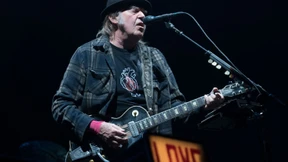 Neil Young droht Spotify mit Löschung seiner Musik