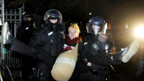 Polizei räumt besetztes Haus