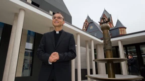 „Er ist entweder ein Betrüger oder krank“