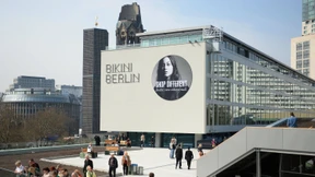 Ja, wo stöckeln sie denn?