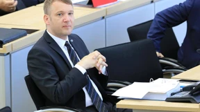 Poggenburg untersucht Linksextremismus