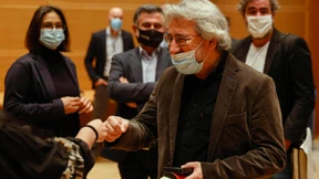 Journalist Dündar zu mehr als 27 Jahren Haft verurteilt