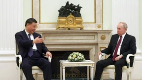 Putin serviert Weißlachs und Rentier