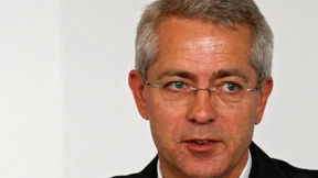 Flughafenchef irritiert Freund und Feind 