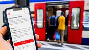 Preis des Deutschlandtickets soll 2026 auf 63 Euro steigen