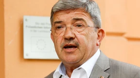 Mecklenburg-Vorpommerns Innenminister Caffier tritt zurück