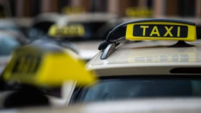Taxifahrer streiken und werfen Konkurrenz illegale Praktiken vor