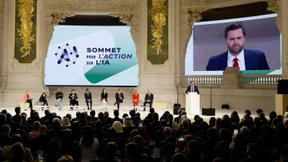 Scholz spricht über Autos, Vance über KI