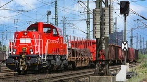 Bahn fordert Milliarden von Fluggesellschaften