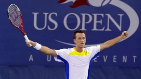 Kohlschreiber kämpft sich in Runde drei