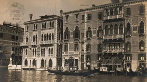 Wo ist seine Reisegruppe?