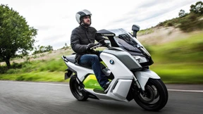 Die Sache kommt ins Schnurren