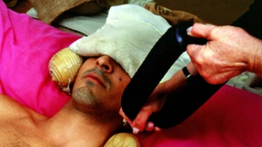 Wenn der eigene Körper zum Teil der Kunst wird