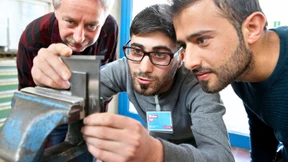 Ausbildung für Tausende Flüchtlinge