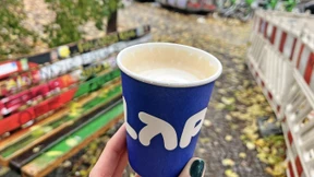 Edgy Kaffee und eine gewisse Ironie