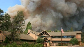 Waldbrand wütet nahe Yosemite-Park 