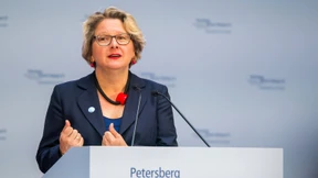 Umweltministerin Schulze legt Geständnis ab