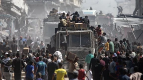 Tausende Palästinenser kehren zurück