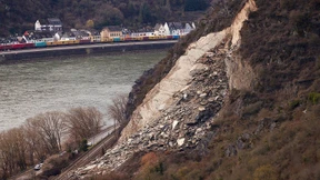Bahn will Rheinstrecke am 2. Mai eingleisig öffnen