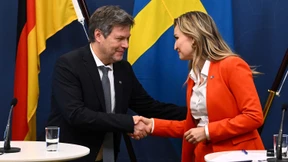 Habeck geht in Schweden auf Werbetour für Batteriehersteller