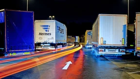 Warum es an Parkplätzen für Lastwagen mangelt