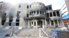 Zwei Wochen dröhnendes Schweigen