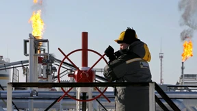 Russland und Saudi-Arabien wollen Ölmarkt stabilisieren