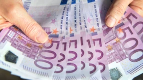 Das Geheimnis der großen Scheine