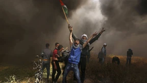 Wie ein Fußball zwischen der Hamas und Israel