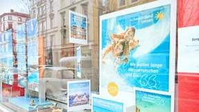 Wie und wo Deutsche gerade am liebsten Urlaub buchen