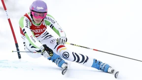 Höfl-Riesch zieht an Seizinger vorbei