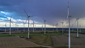 Her mit den Windrädern!