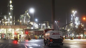 Wer verdient an den explodierenden Heizöl-Preisen?