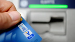 Mehrheit der Deutschen würde Nicht-Banken Zugriff erlauben