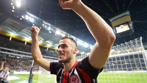 Die Eintracht trifft auf Arsenal und Özil