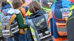 Scharmützel um Schulen und Kitas