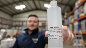 Irische Gin-Destillerie produziert Desinfektionsmittel