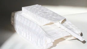 Wir falten uns einen Panzer für das Kunstgefecht 