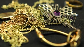 Goldpreis steigt auf Achtmonatshoch