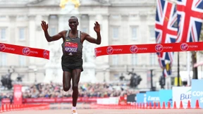 Laufende Uhren beim Marathon in Berlin