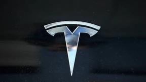 Tesla übertrifft Erwartungen bei Umsatz und Gewinn