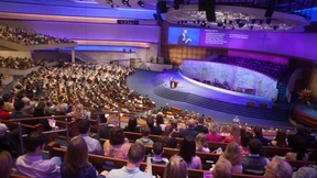 Frischer Wind auf dem Markt der Religionen