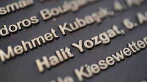 Nichts gesehen, nichts gehört, nichts bemerkt 