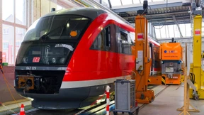 Zwei Motoren in einem Zug